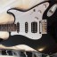 Fender Squier kor stratocaster special edition 906 black y Peavy Bandit 112(No Cambios)