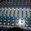 Mesa de mezclas y Altavoces IMPECABLES