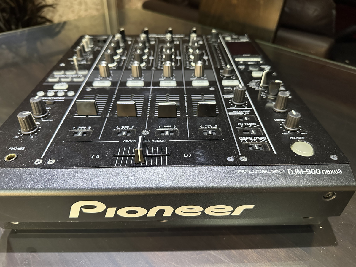 Mesa Mezclas Pioneer Djm Nexus De Segunda Mano Por En