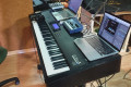 Korg 01 PROX con flight case