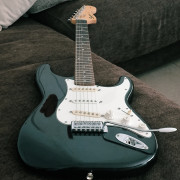 Squier Stratocaster Afinnity · Madrid · 150 €