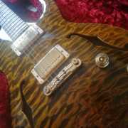 Don Grosh Hollow Carve Top F · Asturias · 3500 €