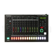 Roland TR 8S · SC Tenerife · 580 €
