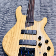 Cort B4 Plus Fretless AS Open Pore Natural · SC Tenerife · 400 €