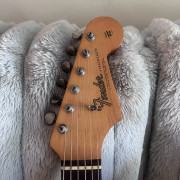 Compro Fender Strato del 64 · Sevilla