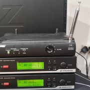 Shure T4N y Sennheiser XS Wireless · Ourense · 600 €