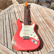 Stratocaster Bad Dog Custom Guitars · Illes Balears · 1400 €