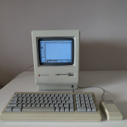 Apple Macintosh ED 512k M0001D Original · Barcelona · 650 €