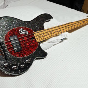 Sire Z3 Stingray Sparkle Mod ultra light · Lugo · 395 €