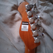 Guitarra eléctrica mooer · Zaragoza · 250 €