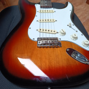 Guitarra Eléctrica Tokai Stratocaster AST-52 · Pontevedra · 330 €