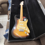 Fender Stratocaster Classic player 50 · Girona · 700 €
