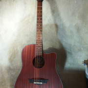 guitarra electroacustica marca Dean.