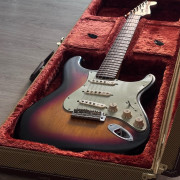 Fender Classic ‘60s Lacquer Stratocaster 2015 · Madrid · 890 €