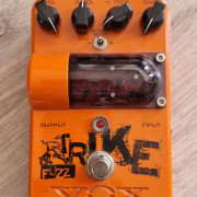 Pedal Vix Trike Fuzz