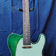 Guitarra ELg estilo telecaster · Madrid · 550 €