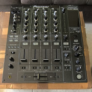Pioneer DJM-800 Impecable + Caja Original · Lugo · 600 €