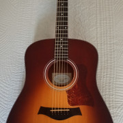 GUITARRA ELECTROACUSTICA TAYLOR 110e SATIN SUNBURST · Madrid · 750 €
