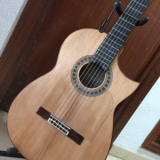 Guitarra flamenca Graciliano Pérez cutaway color natural · Córdoba · 1900 €