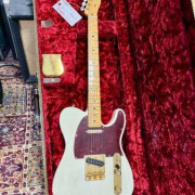Fender telecaster select light ash · Madrid