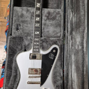 Epiphone Futura Firebird Quicksilver + Estuche rígido Epiphone · Murcia · 800 €