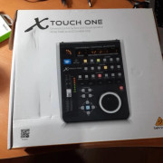 Controlador Behringer X-Touch One · Madrid · 90 €