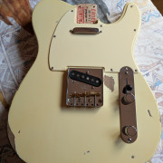 Kit cuerpo telecaster RebelRelic + pastilla boutique hepcat + electrónica · Madrid · 450 €