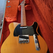 Fender Telecaster AVRI 52 año 2000 · Madrid · 1800 €