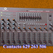 MESA DE MEZCLAS PARA DJ · Sevilla · 225 €