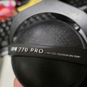 Auriculares Beyerdynamic DT 770 Pro 80 ohmios en edición limitada negra · Valencia · 100 €