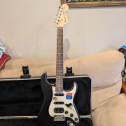 Fender Stratocaster Highway One HSS (USA) - ¡A ESTRENAR / ESTADO DE COLECCIÓN! · Toledo · 1595 €