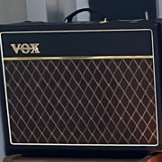 Vendo Vox AC15 comprado hace menos de un año · Murcia · 600 €