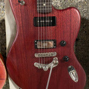Fender Jaguar muy tuneada · Cantabria · 450 €