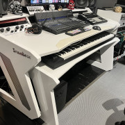 Mesa de estudio Studiodesk Commander V2 · Tarragona · 2000 €