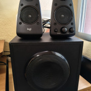 Altavoces PC "Logitech Z623" 200W RMS · Madrid · 75 €