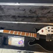 Rickenbacker 620 Jetglo 2026. Nueva sin estrenar · Madrid · 2250 €