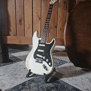 Partcaster Cuerpo Relic, electrónica Squier classic vibe 50s, Mastil bullet · Cáceres · 320 €