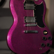 Greco SG-600 de 1976 repintada en nitro sparkle fucsia horteramolón · Madrid · 1200 €