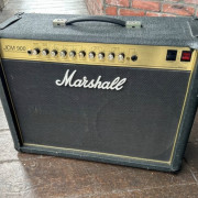 O cambio Marshall jcm 900 2x12 100w high gain dual Reverb · Guadalajara · 450 €