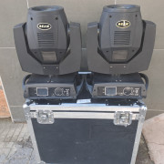 Dos Cabezas Moviles Beam 7R + Flightcase + Lámparas Nuevas · Sevilla · 500 €