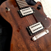 Gretsch G2210 Imperial Stain + Funda Gator · Valencia · 165 €