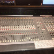 D&R ORION 32 canales in-line+patchbay (Mesa mezclas Analogica) · Zaragoza · 4000 €