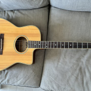 Guitarra Electroacústica Cort MR500 · Madrid · 150 €