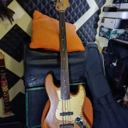 Bajo jazz bass mex fretless · Tarragona · 300 €