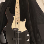 YAMAHA BB434M Funda incluida. · Málaga · 425 €