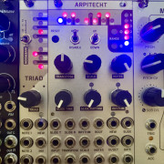 WMD Arpitecht + triad · Madrid · 450 €