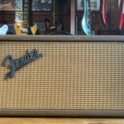 Fender '63 6G15 Reverb Tank Reissue · Madrid · 1500 €
