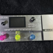 Mooer GE200