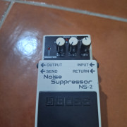 pedal puerta de ruido para guitarra Boss Noise Suppressor NS-2 · Granada · 60 €