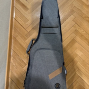 Funda Ortega Deluxe Gris para Guitarra Eléctrica · Madrid · 50 €